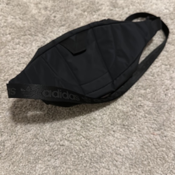 Adidas Fanny Pack - Picture 5 of 5